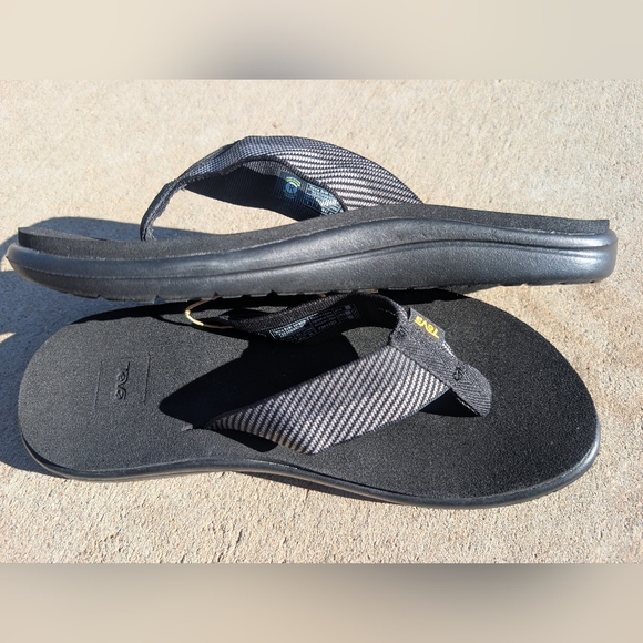 Teva Voya flip flop Size 8 - Picture 3 of 7